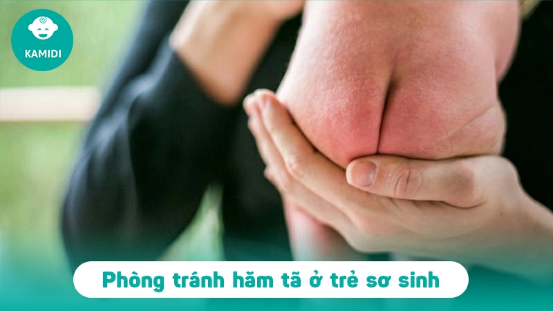 Bí quyết chăm sóc trẻ sơ sinh bị hăm tã 5 tre-so-sinh-bi-ham-ta-4