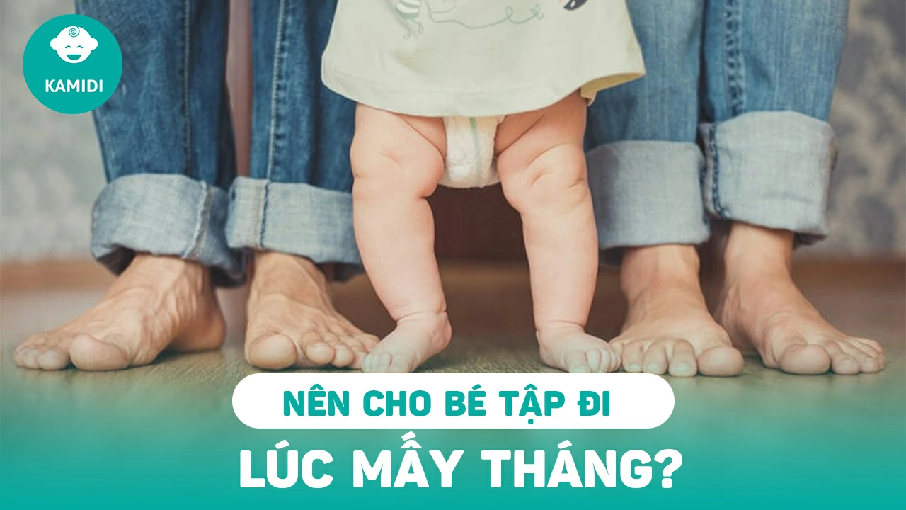 cho-be-tap-di-luc-may-thang