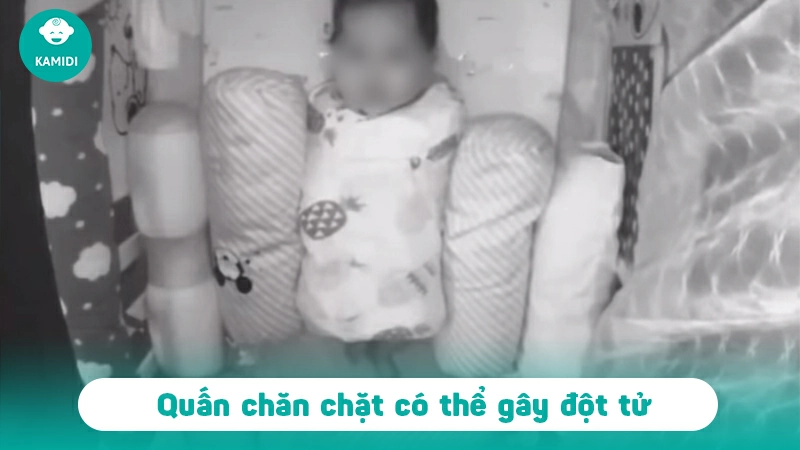 Sai lầm gây hại khi quấn chăn sai cách cho trẻ sơ sinh 3 quan-chan-sai-cach-cho-tre-so-sinh-2