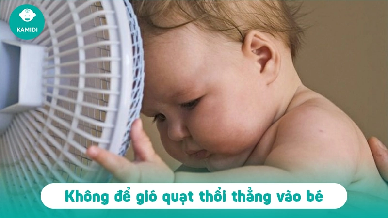 co-nen-bat-quat-khi-bat-dieu-hoa-cho-tre-so-sinh-2