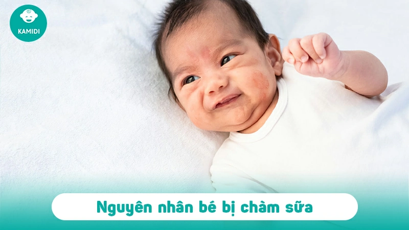 cham-sua-o-tre-so-sinh-2