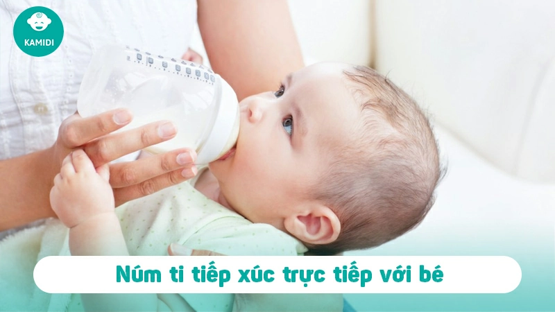 cach-ve-sinh-num-ti-cho-be-1