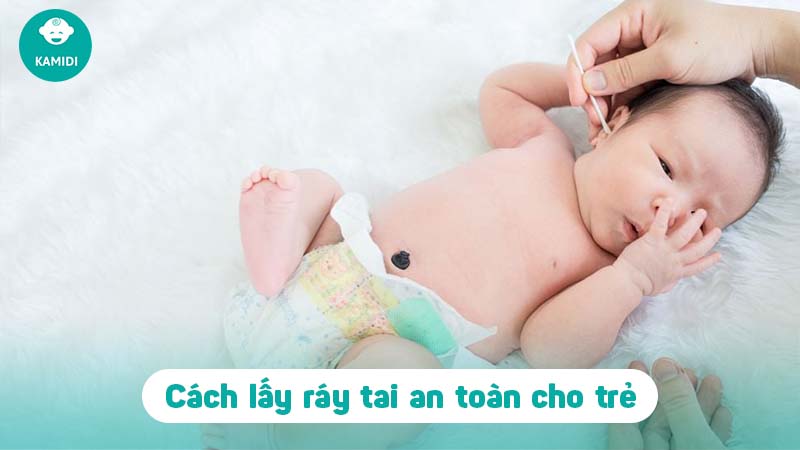 Có nên lấy ráy tai cho trẻ sơ sinh không? Lưu ý khi lấy ráy tai cho trẻ sơ sinh 3 co-nen-lay-ray-tai-cho-tre-so-sinh-khong-2