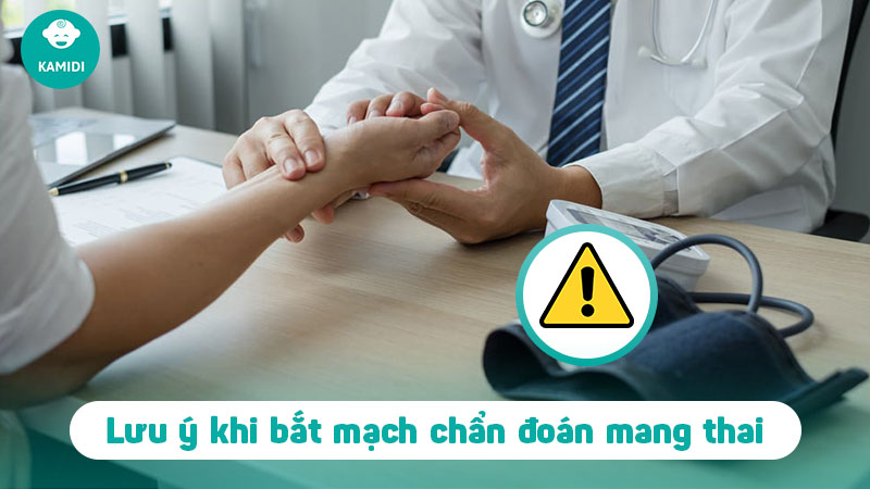 Nhìn cổ tay biết có thai có chính xác không? Dấu hiệu nhận biết có thai chính xác 4 nhin-co-tay-biet-co-thai-3