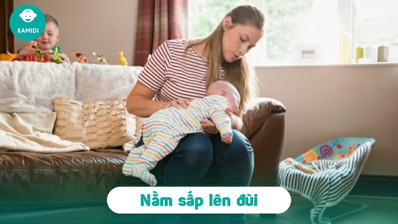 Tummy Time là gì? Gợi ý 10 động tác Tummy Time hiệu quả cho bé phát triển tốt nhất 6 tummy-time-la-gi-6