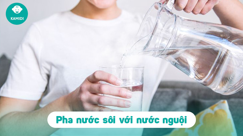 Cách pha nước 70 độ không cần nhiệt kế chuẩn không cần chỉnh 3 cach-pha-nuoc-70-do-2