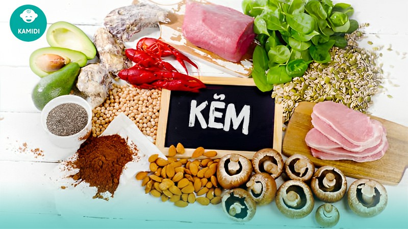 tre-cham-moc-toc-thieu-chat-gi-3