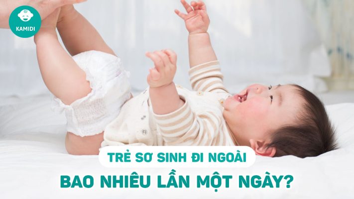 tre-so-sinh-di-ngoai-bao-nhieu-lan-trong-ngay