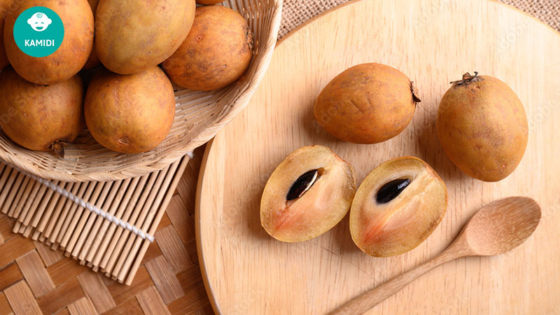 Trẻ 4 tháng tuổi ăn được hoa quả gì để phát triển tốt? 5 tre-4-thang-tuoi-an-duoc-hoa-qua-gi-4