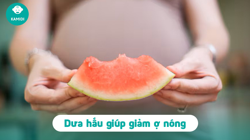 Mẹ bầu ăn dưa hấu được không? Lợi ích và tác hại mẹ cần biết 3 bau-an-dua-hau-duoc-khong-2