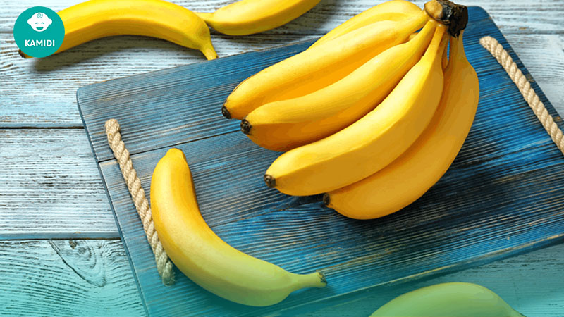 Trẻ 4 tháng tuổi ăn được hoa quả gì để phát triển tốt? 7 tre-4-thang-tuoi-an-duoc-hoa-qua-gi-7