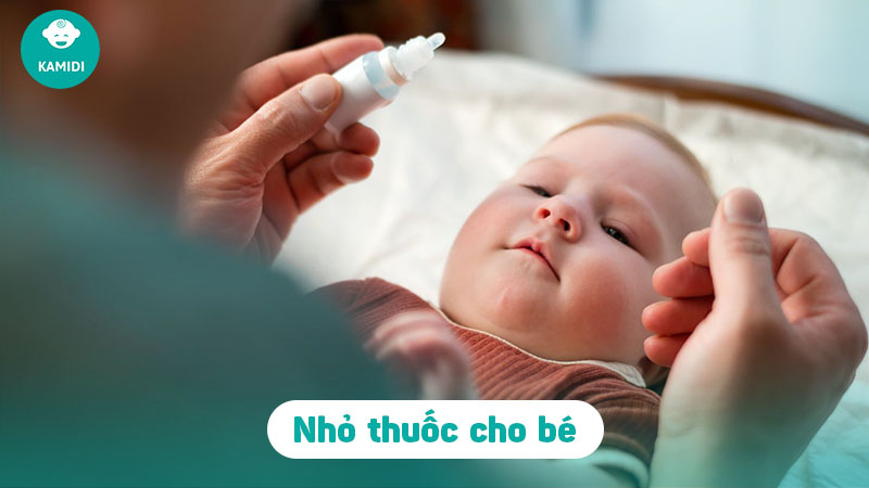 meo-chua-dau-mat-do-cho-tre-so-sinh-3