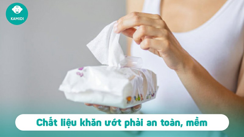 Có nên dùng khăn ướt cho trẻ sơ sinh không? Nên lưu ý điều gì? 4 co-nen-dung-khan-uot-cho-tre-so-sinh-3