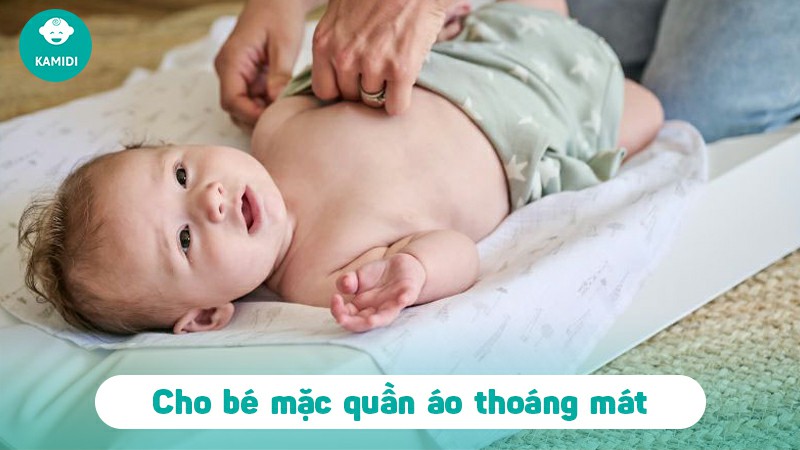 Cách giảm sốt cho trẻ sau khi tiêm phòng an toàn hiệu quả 5 cach-giam-sot-cho-tre-sau-khi-tiem-phong-4