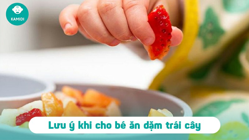 Trẻ 6 tháng ăn được trái cây gì? 11 tre-6-thang-an-duoc-trai-cay-gi-10