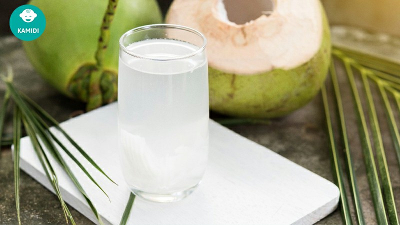 Bầu uống nước có ga được không? Ảnh hưởng như nào đến thai nhi 4 bau-uong-nuoc-co-ga-duoc-khong-3