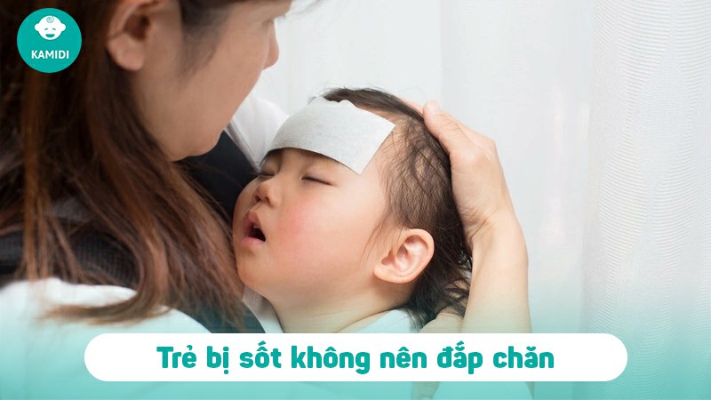 Trẻ bị sốt có nên đi tất không? Cách xử lý khi trẻ bị sốt mẹ nên biết 3 tre-bi-sot-co-nen-di-tat-khong-2