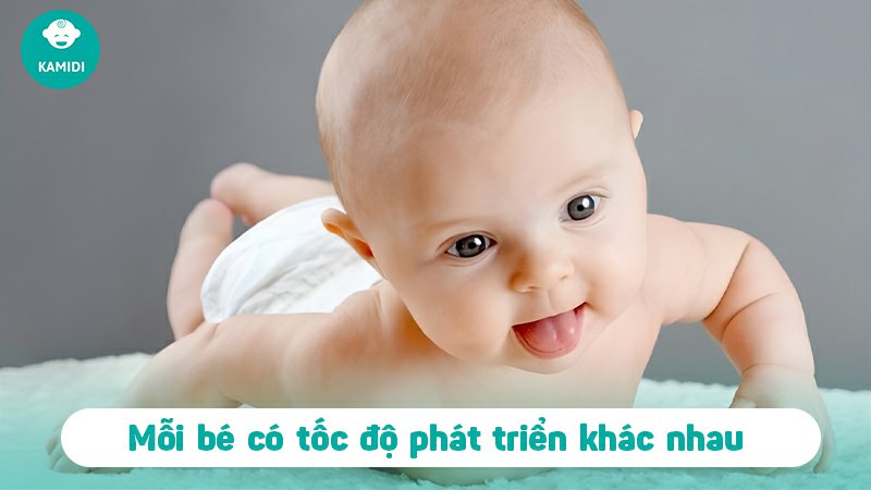 be-4-thang-chua-biet-lat-co-sao-khong-2