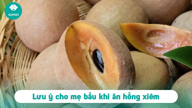 Bầu ăn hồng xiêm được không? Những lợi ích tuyệt vời từ quả hồng xiêm dành cho mẹ 4 bau-an-hong-xiem-duoc-khong-3