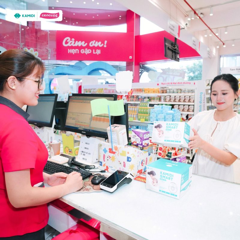 Kamidi chính thức có mặt tại hệ thống Con Cưng với hơn 1.000 cửa hàng trên toàn quốc, mang những sản phẩm chất lượng đến gần hơn với hàng triệu gia đình Việt.