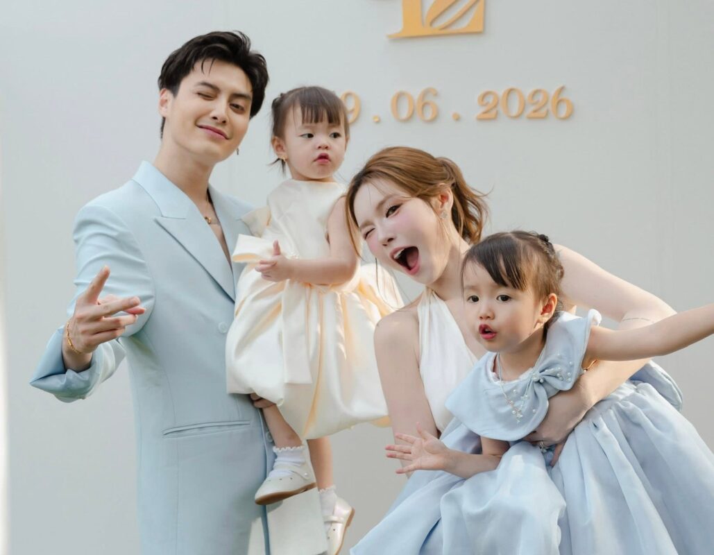 Gia đình hạnh phúc nhà Lucie Nguyễn x Tuấn Dương cùng hai cô con gái